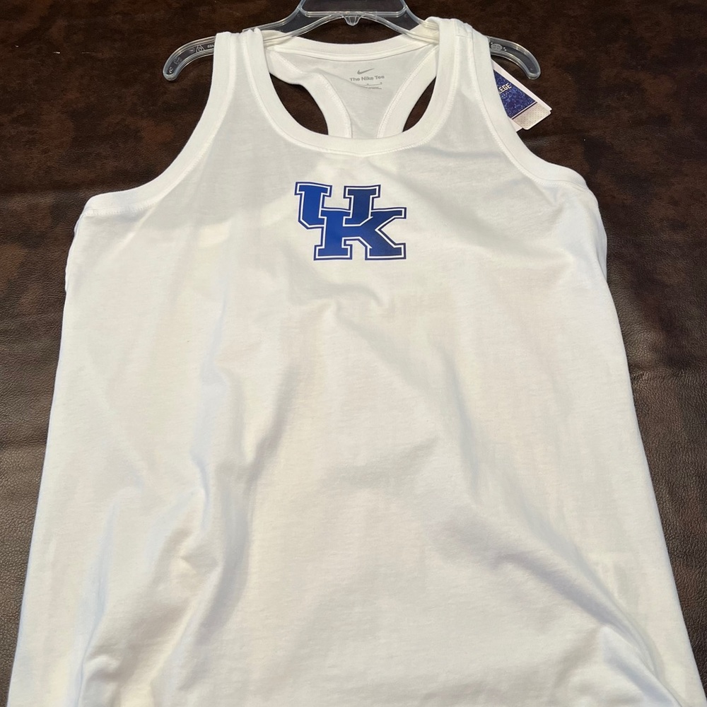 NWT UK tee